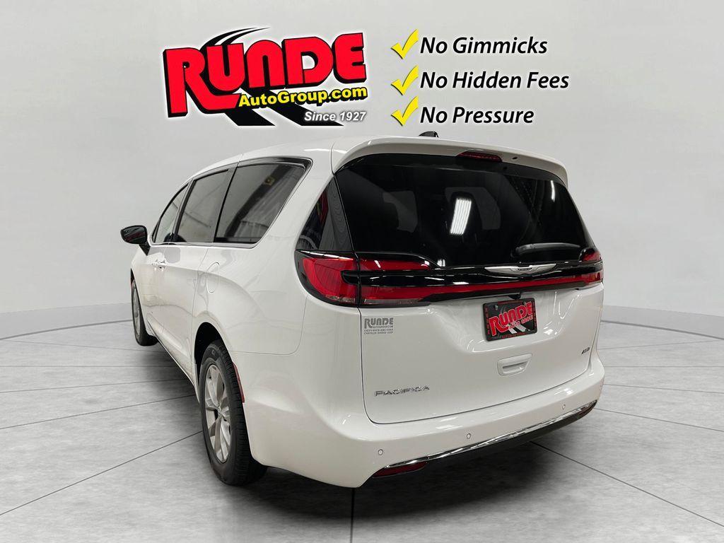 new 2026 Chrysler Pacifica car, priced at $51,152