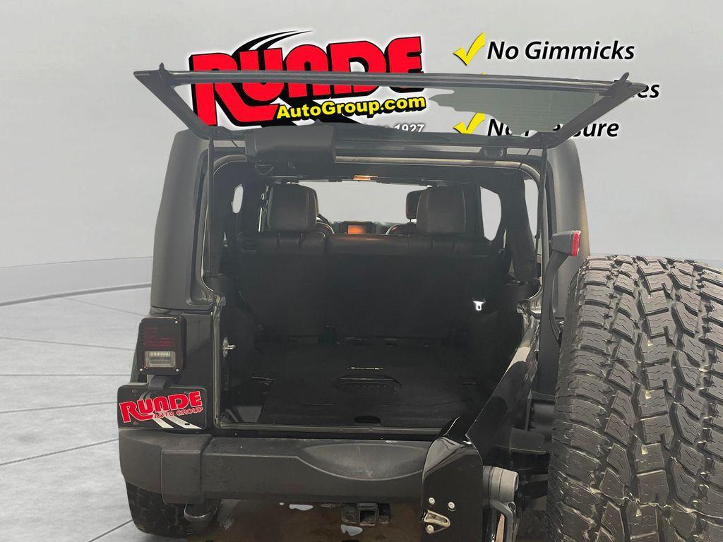 used 2015 Jeep Wrangler Unlimited car, priced at $17,781