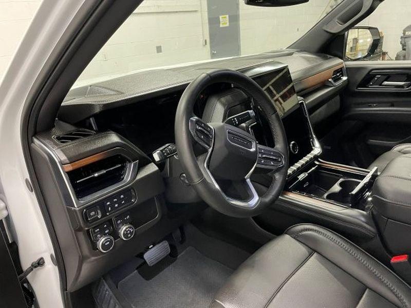 used 2025 GMC Yukon XL car, priced at $71,500