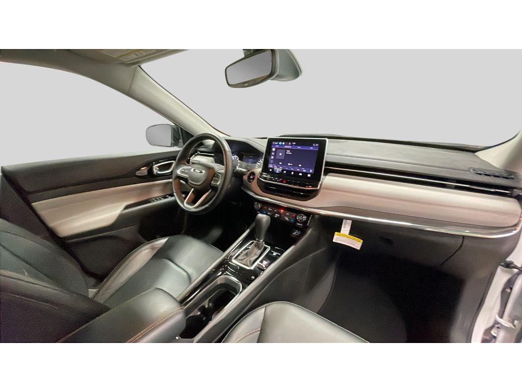 used 2022 Jeep Compass car, priced at $24,290