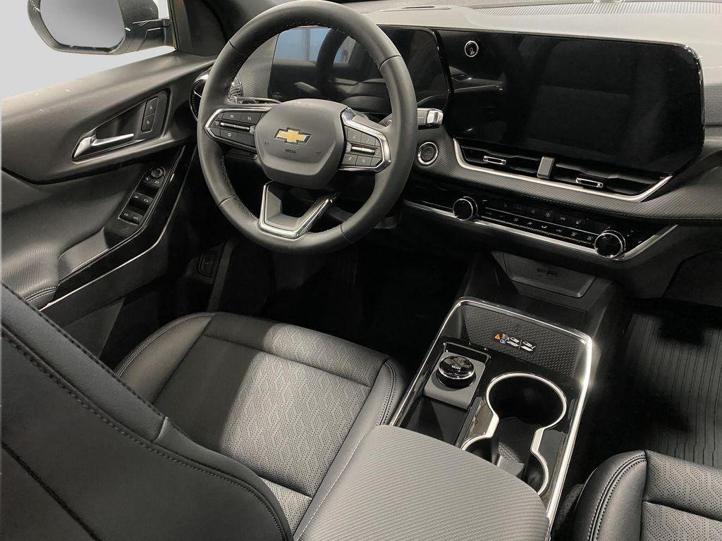 new 2026 Chevrolet Equinox car, priced at $33,985