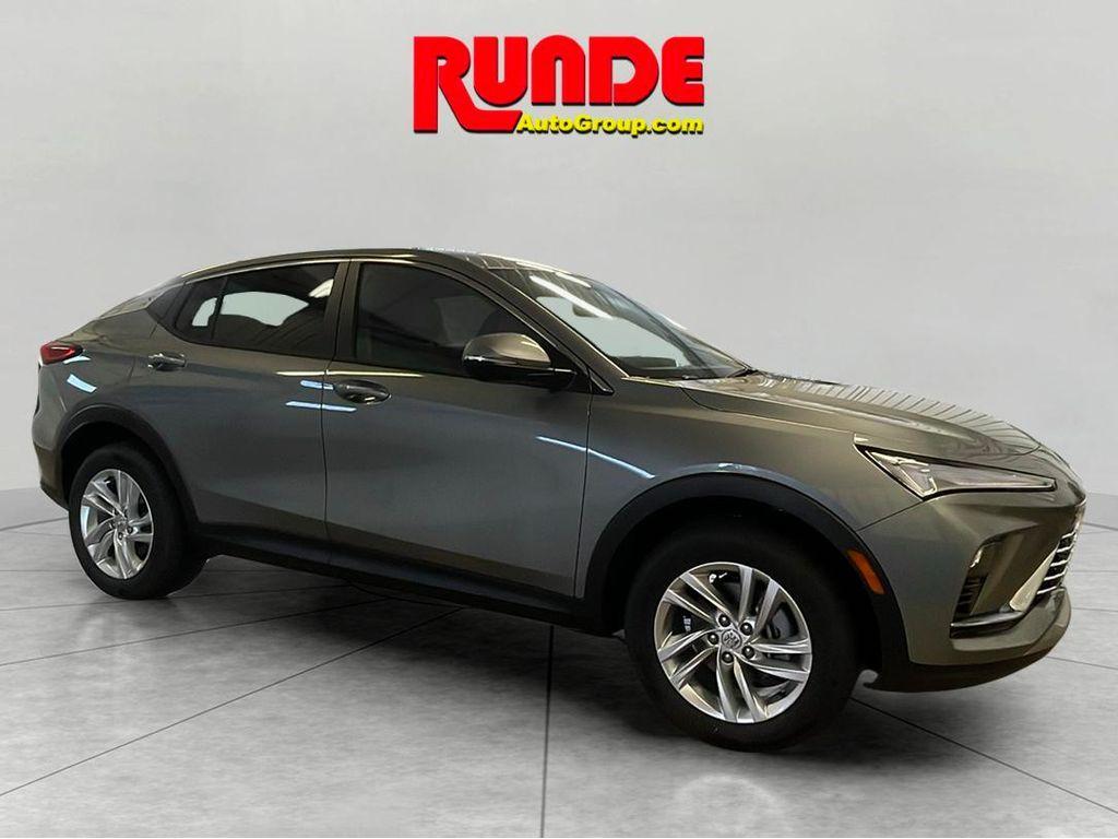 new 2025 Buick Envista car, priced at $24,785