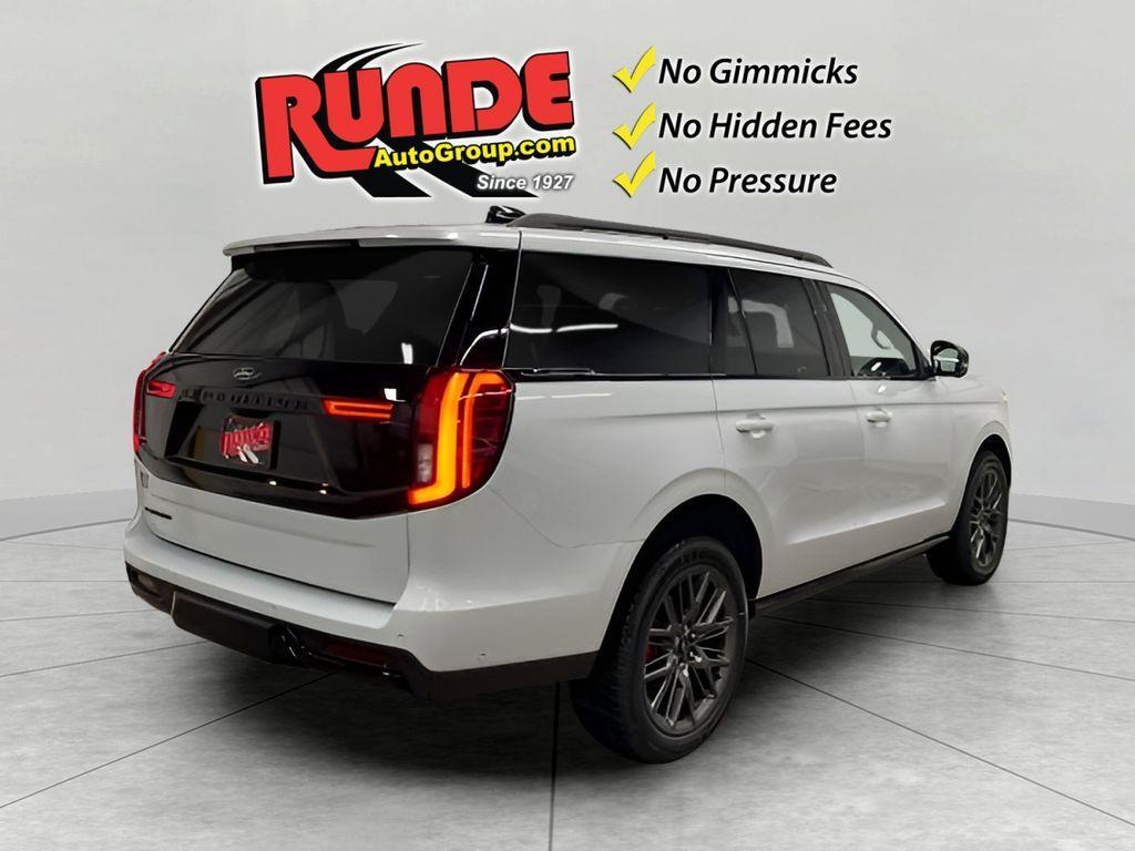 new 2025 Ford Expedition car, priced at $82,315