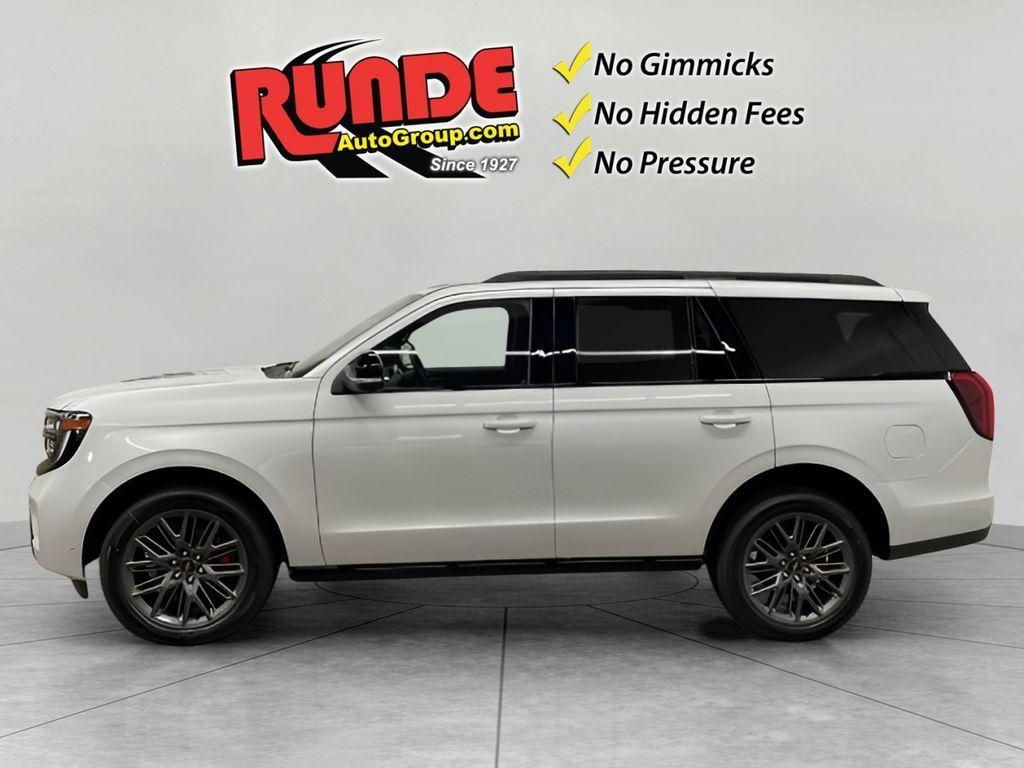 new 2025 Ford Expedition car, priced at $82,315