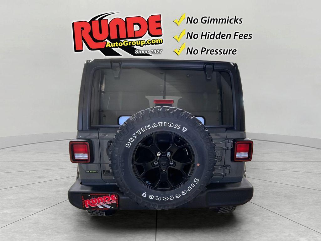 used 2022 Jeep Wrangler Unlimited car, priced at $32,993