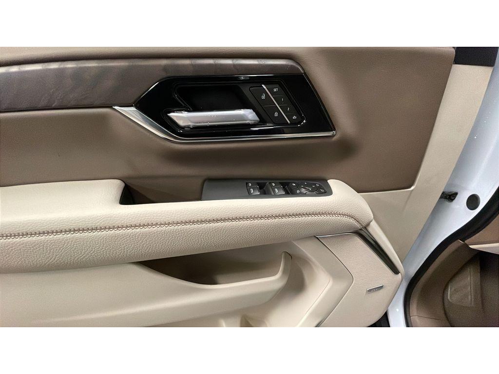 new 2026 GMC Yukon XL car, priced at $95,555