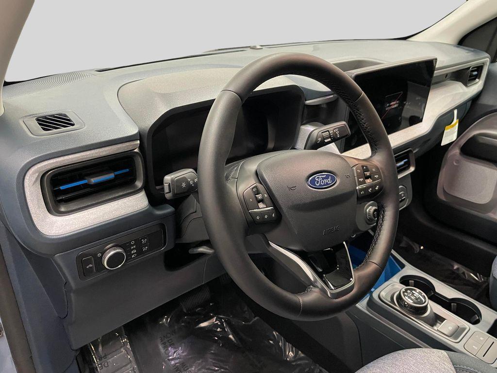 new 2025 Ford Maverick car, priced at $35,020