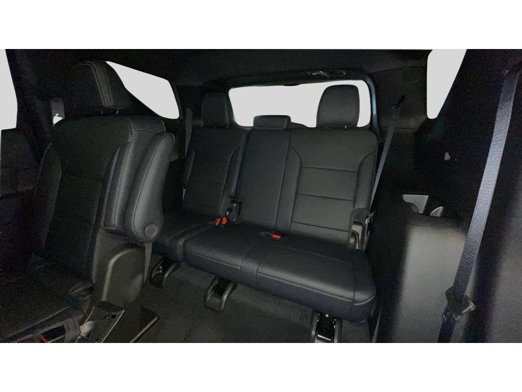 new 2026 Chevrolet Traverse car, priced at $48,013