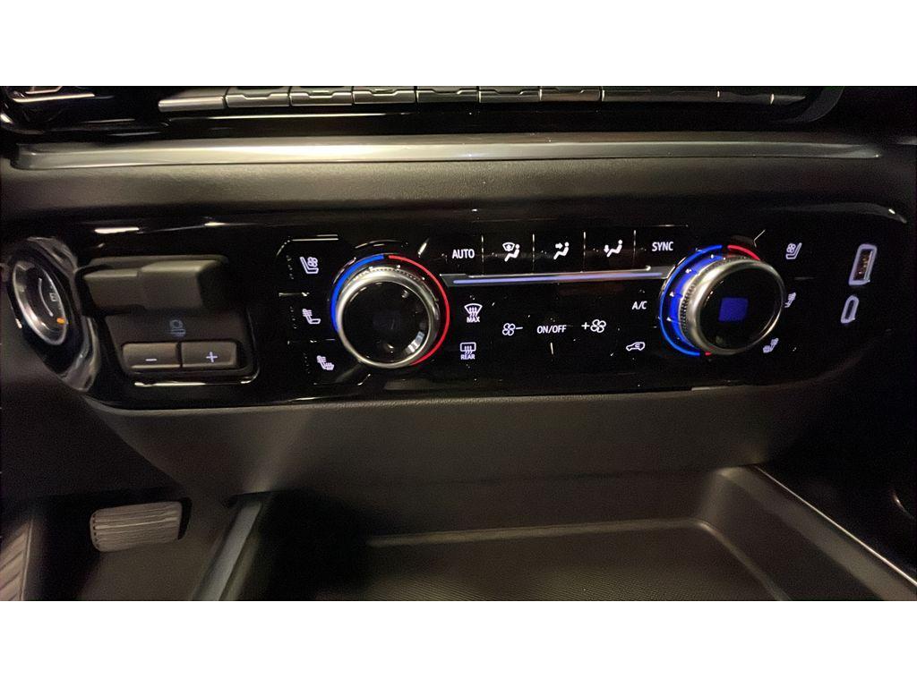 new 2026 GMC Sierra 2500 car, priced at $69,676