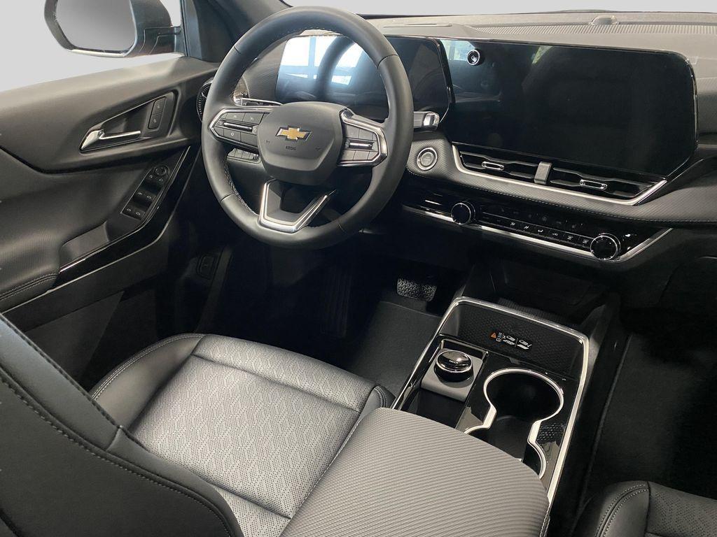 new 2026 Chevrolet Equinox car, priced at $35,054