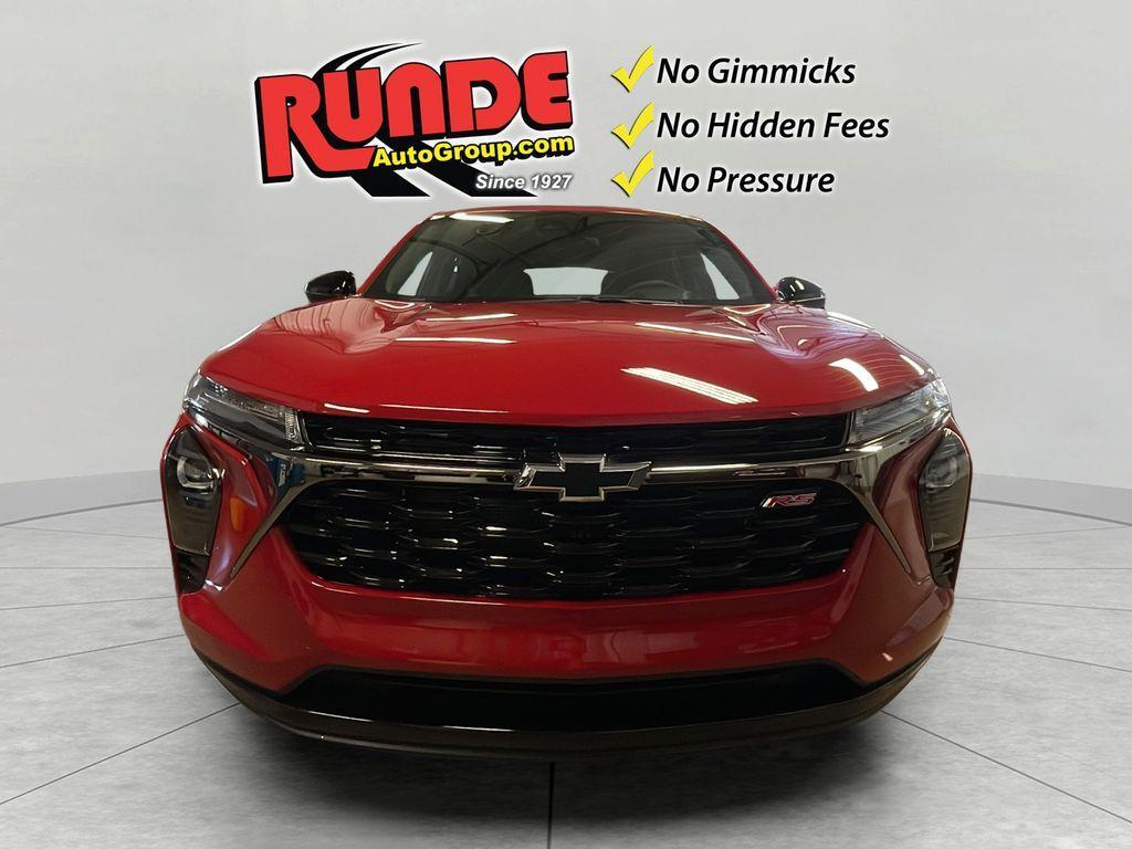 new 2026 Chevrolet Trax car, priced at $25,260