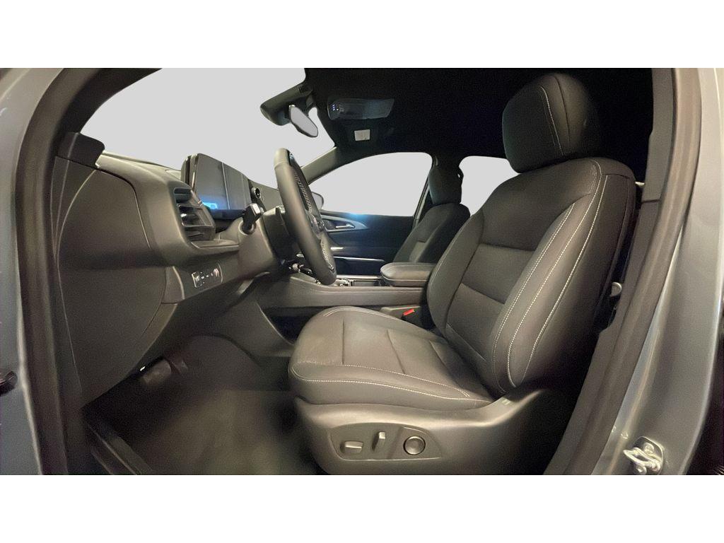 new 2026 Chevrolet Traverse car, priced at $47,909