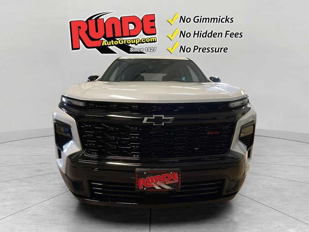 new 2026 Chevrolet Traverse car, priced at $59,525