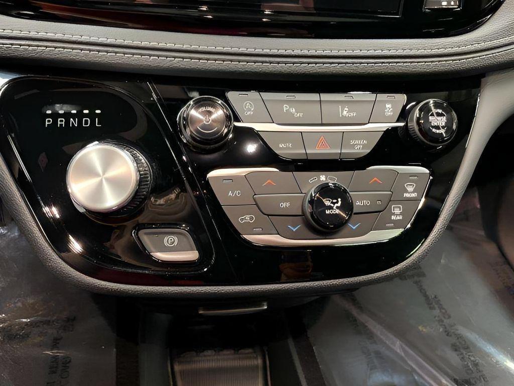 new 2026 Chrysler Pacifica car, priced at $44,043