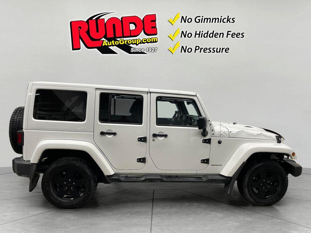 used 2015 Jeep Wrangler Unlimited car, priced at $14,992