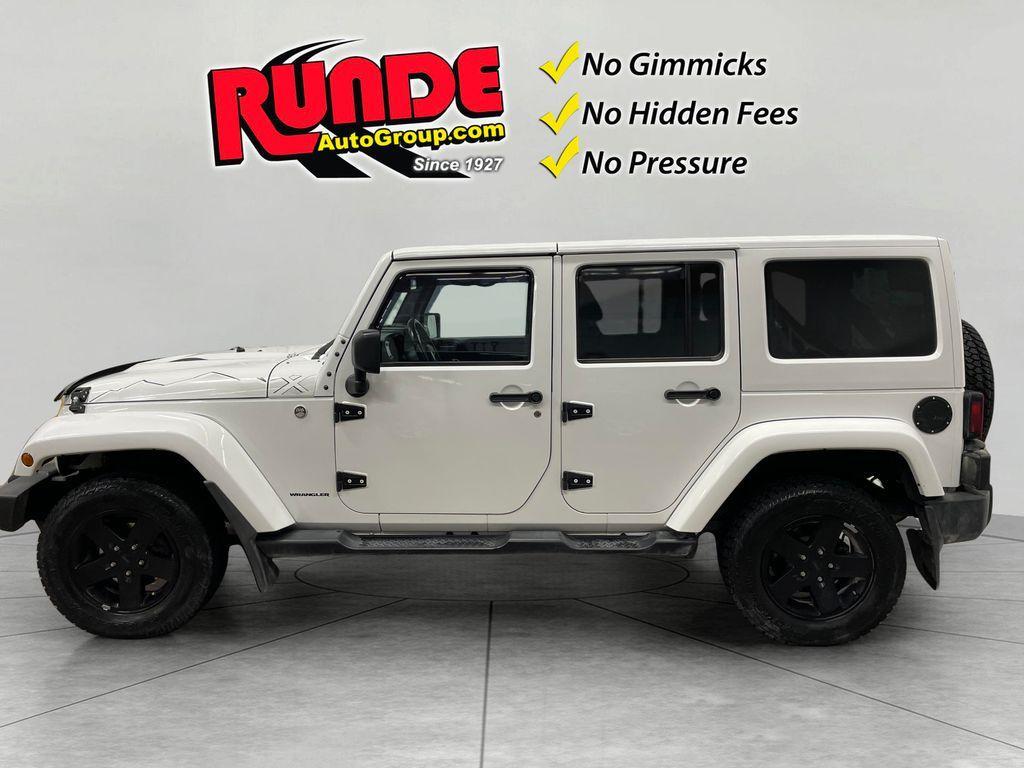 used 2015 Jeep Wrangler Unlimited car, priced at $14,992