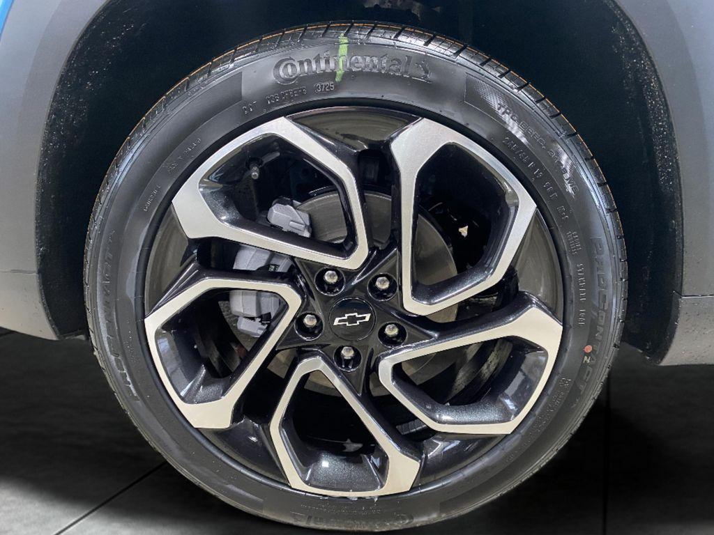 new 2026 Chevrolet Trax car, priced at $28,678