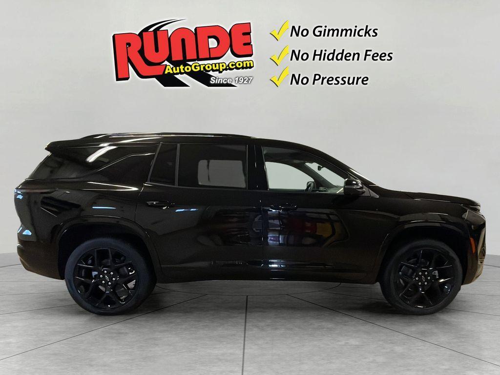 new 2026 Chevrolet Traverse car, priced at $59,006