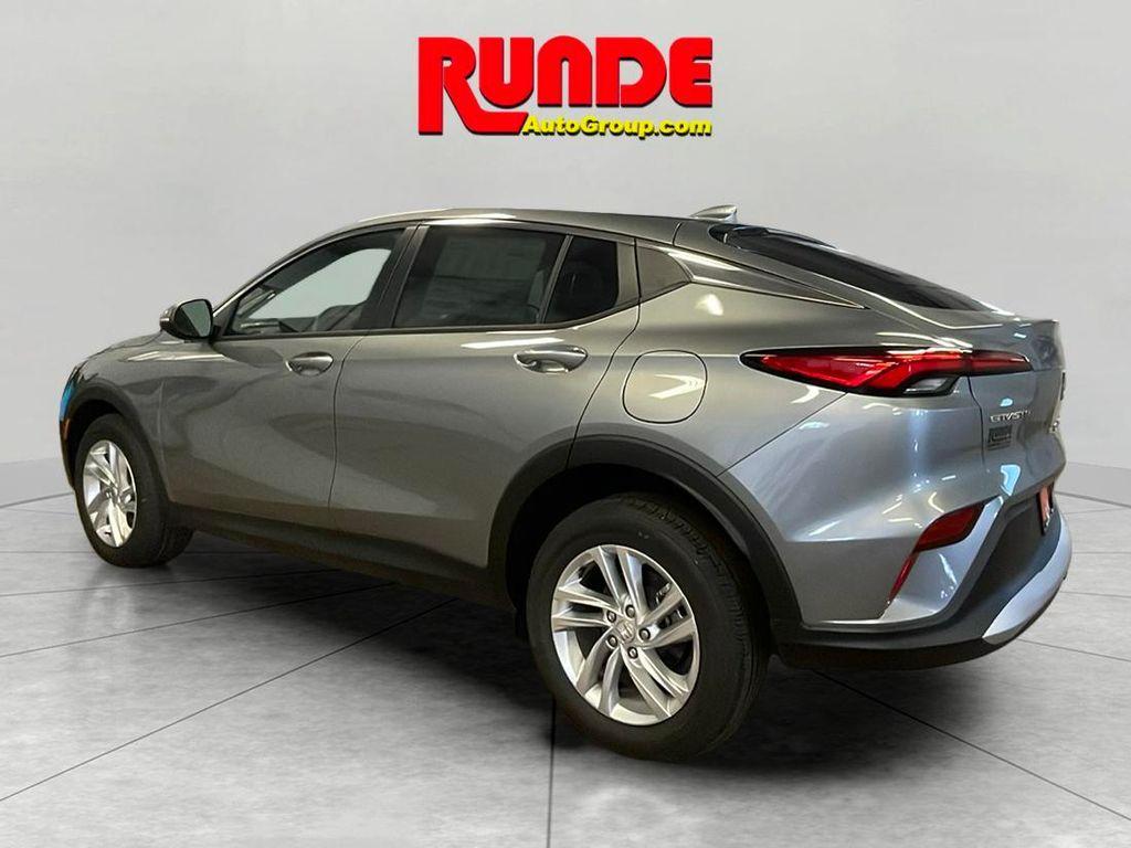 new 2025 Buick Envista car, priced at $25,380