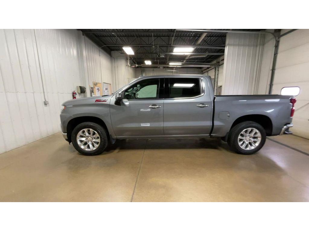 used 2022 Chevrolet Silverado 1500 Limited car, priced at $39,541