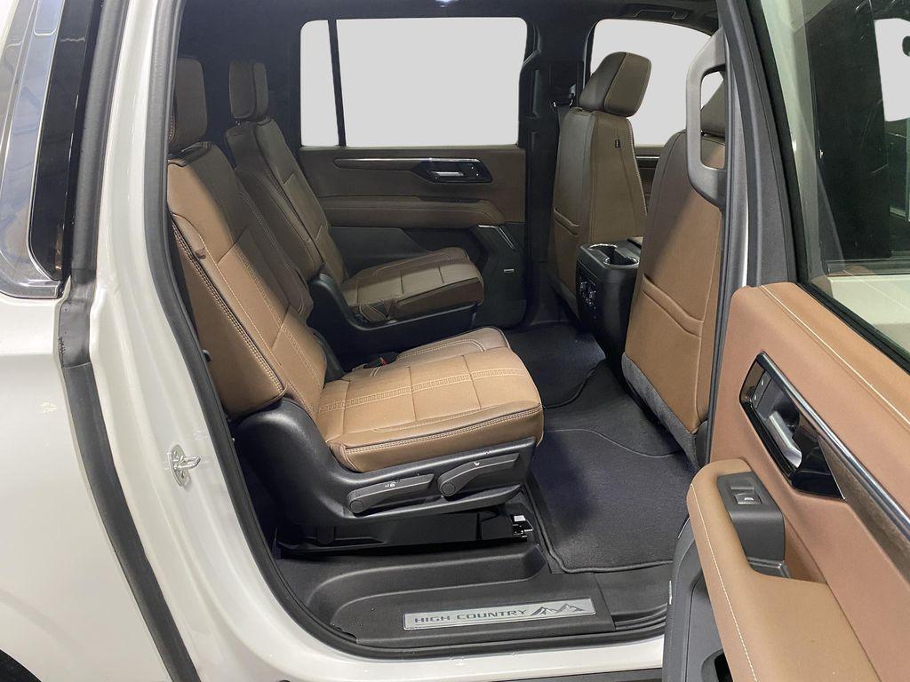 new 2025 Chevrolet Suburban car, priced at $86,725