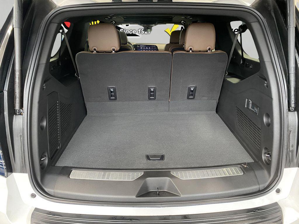 new 2025 Chevrolet Suburban car, priced at $86,725