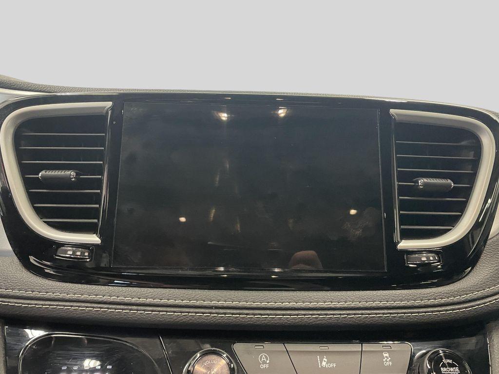 used 2022 Chrysler Pacifica car, priced at $13,490