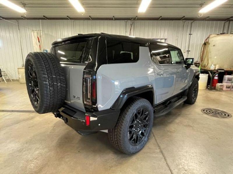 new 2024 GMC HUMMER EV SUV car, priced at $68,765