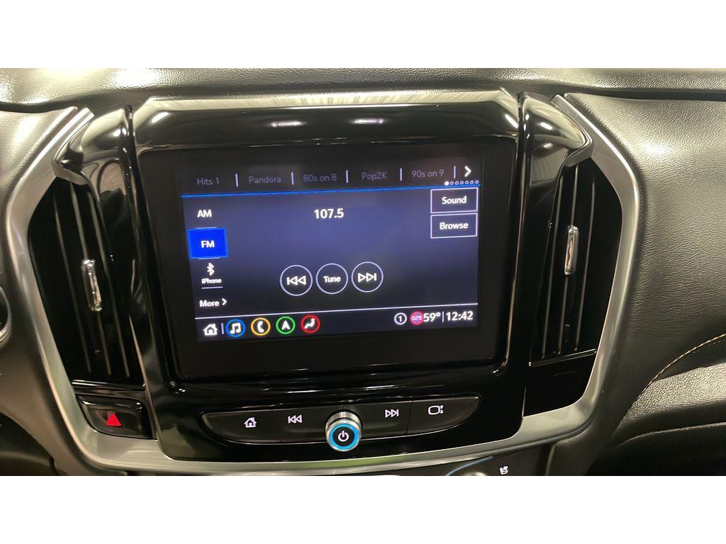 used 2021 Chevrolet Traverse car, priced at $28,890