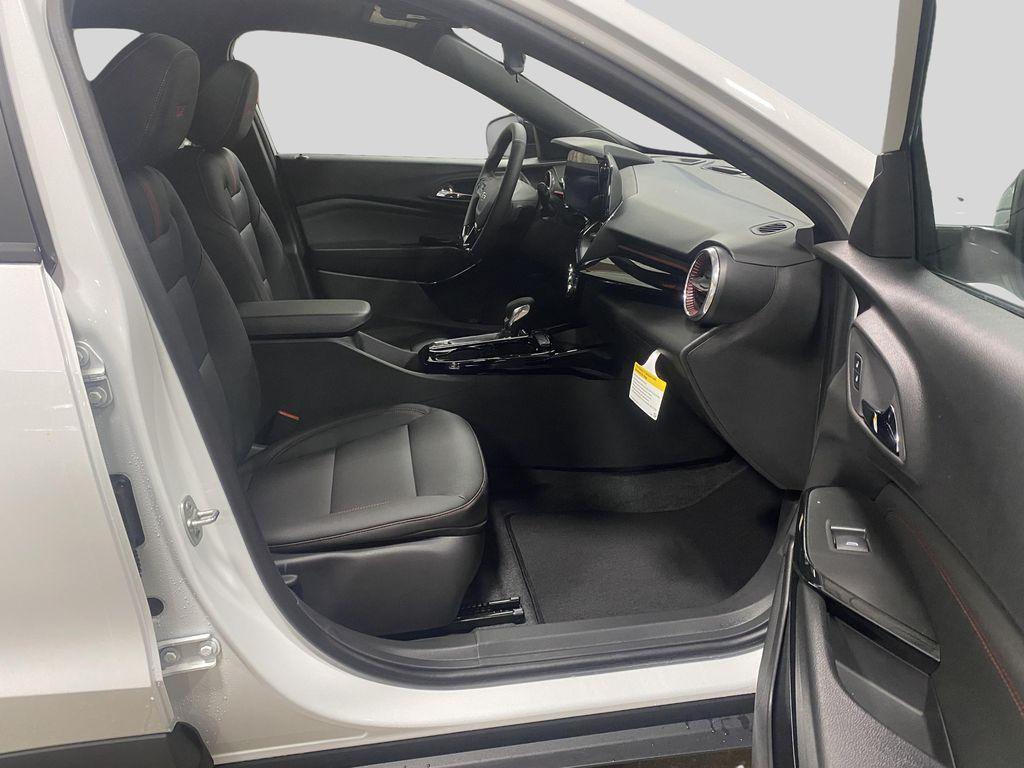 new 2026 Chevrolet Trax car, priced at $28,319