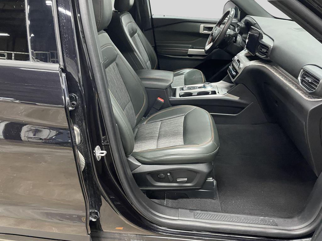 used 2023 Ford Explorer car, priced at $34,900