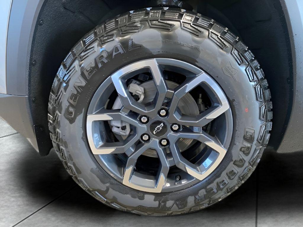 new 2026 Chevrolet Equinox car, priced at $39,342