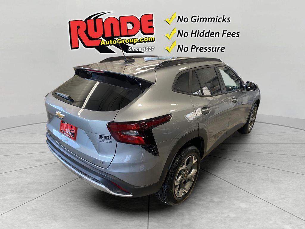 new 2026 Chevrolet Trax car, priced at $25,925