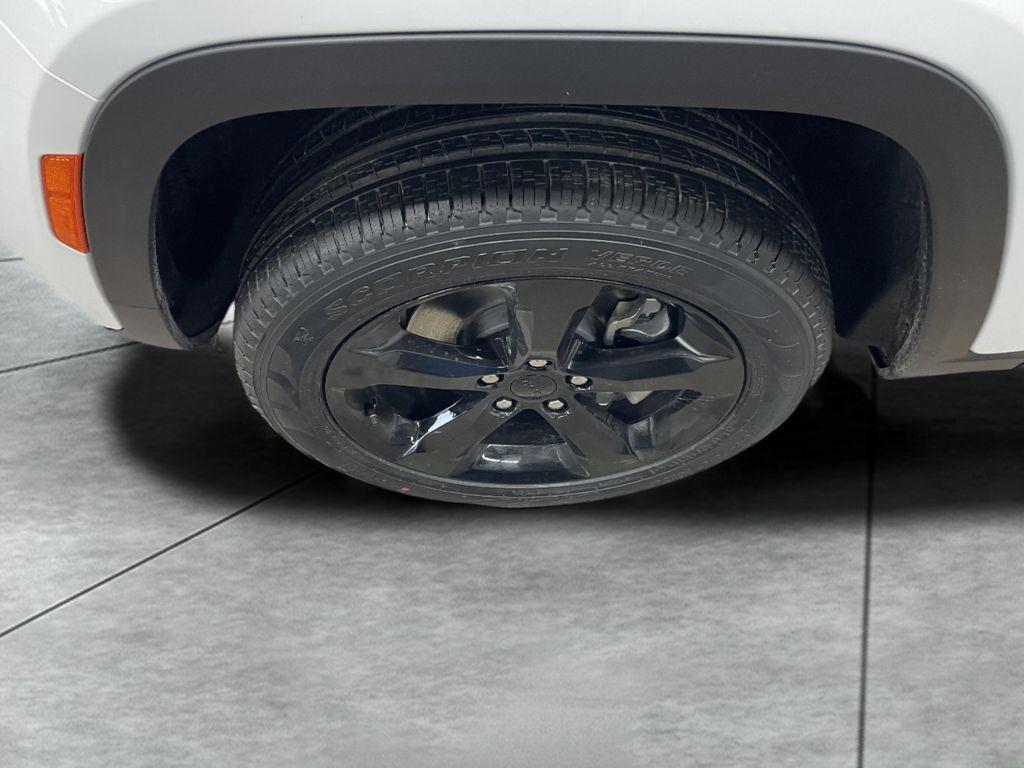 new 2026 Jeep Grand Cherokee L car, priced at $50,985