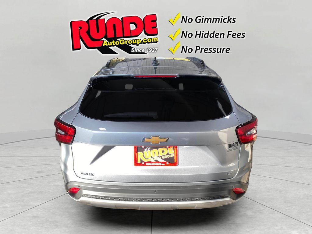 new 2026 Chevrolet Trax car, priced at $25,669