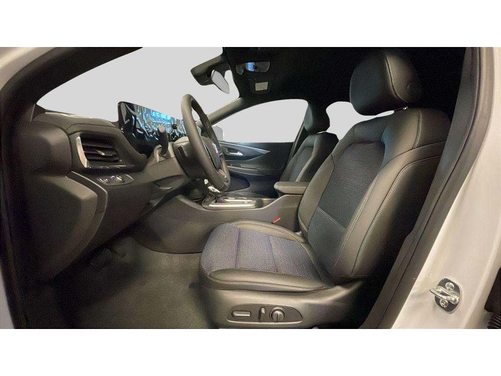 new 2026 Buick Envista car, priced at $26,317