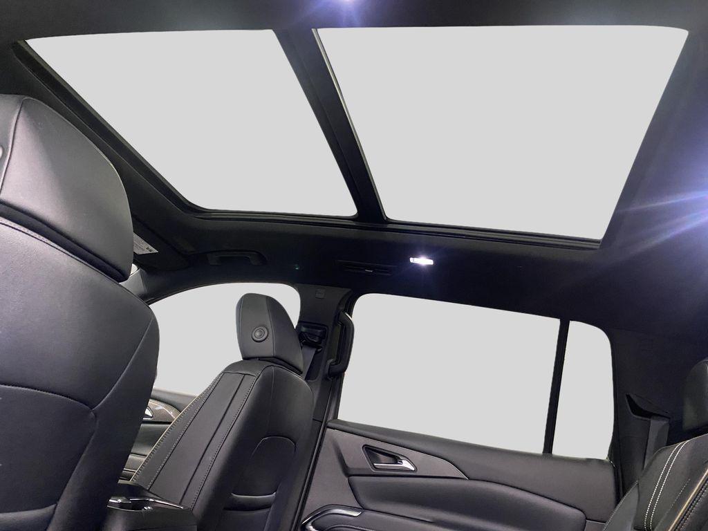 new 2026 Chevrolet Traverse car, priced at $58,720