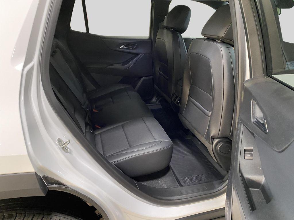 new 2026 Chevrolet Equinox car, priced at $33,985