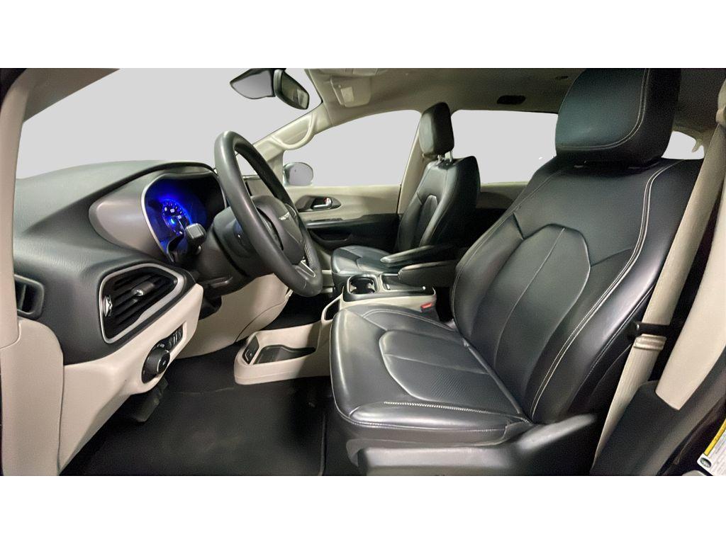 used 2023 Chrysler Pacifica car, priced at $26,800