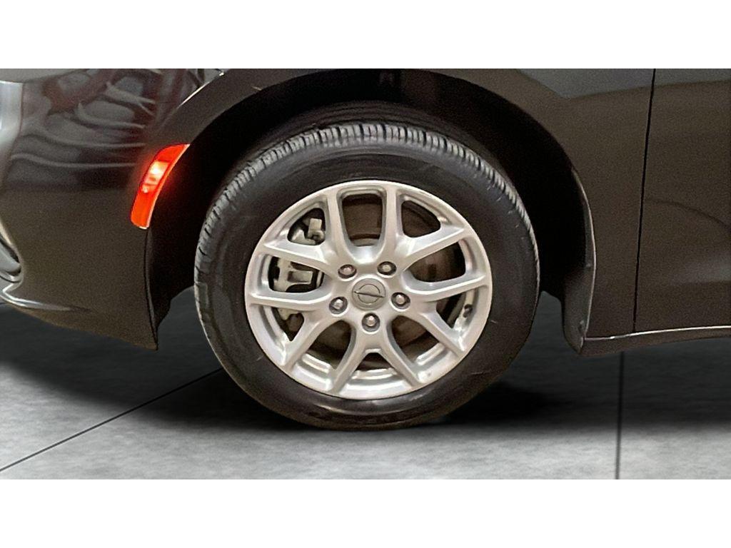 used 2023 Chrysler Pacifica car, priced at $26,800