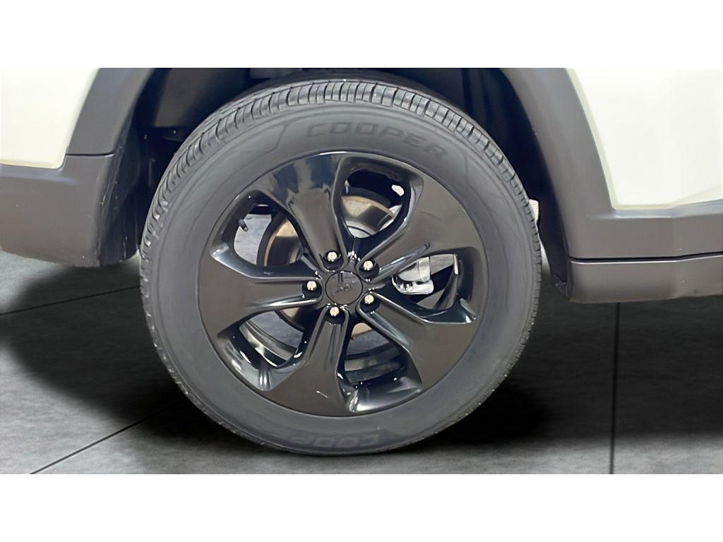 used 2020 Jeep Compass car, priced at $18,490