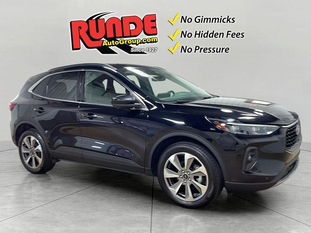 used 2024 Ford Escape car, priced at $25,490