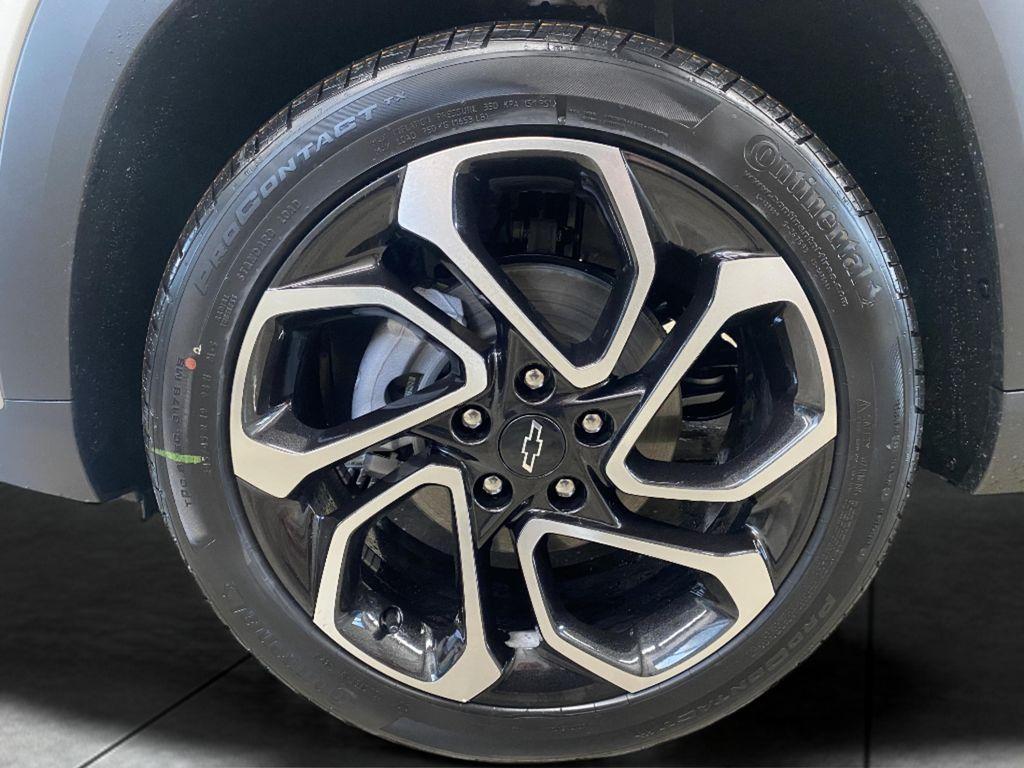 new 2026 Chevrolet Trax car, priced at $28,319