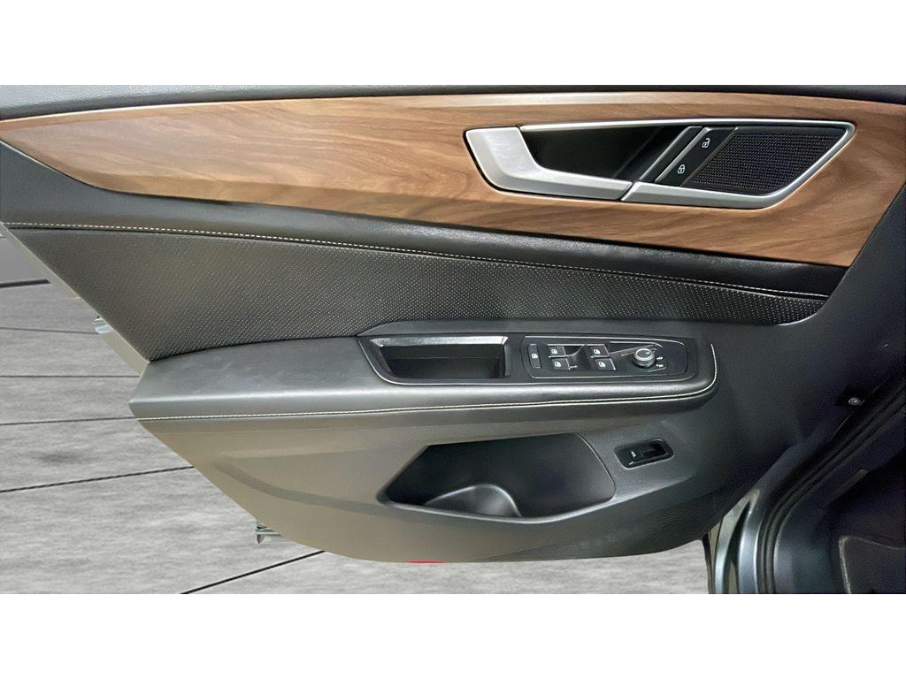 used 2024 Volkswagen Atlas car, priced at $29,921