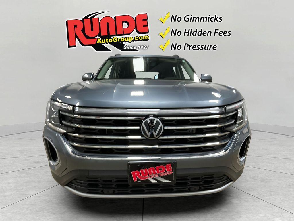 used 2024 Volkswagen Atlas car, priced at $29,921