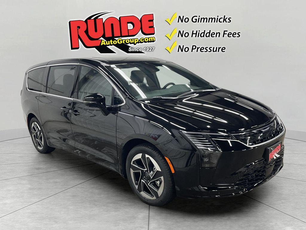 new 2027 Chrysler Pacifica car, priced at $52,575