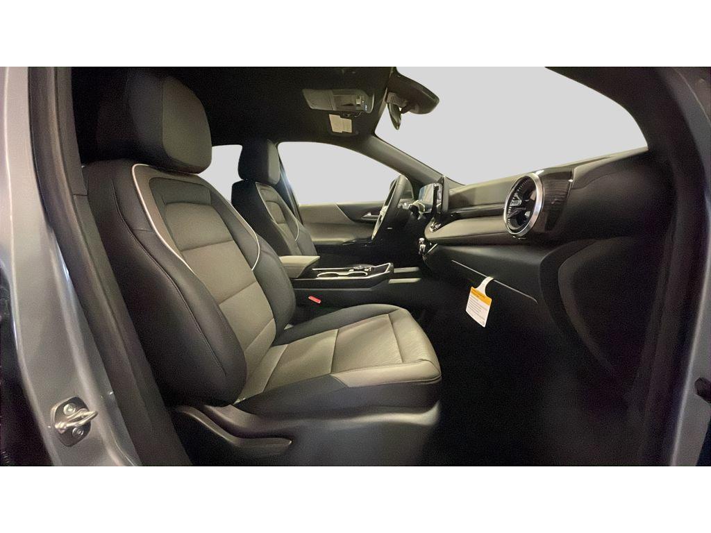 new 2026 Chevrolet Equinox car, priced at $33,744