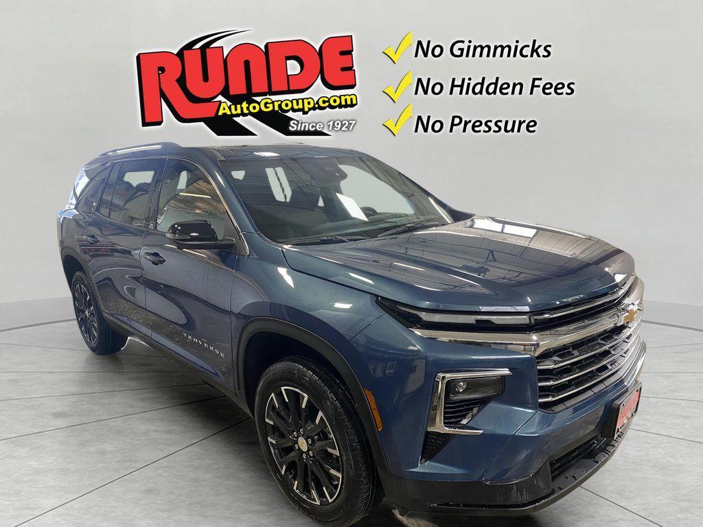 new 2026 Chevrolet Traverse car, priced at $48,013