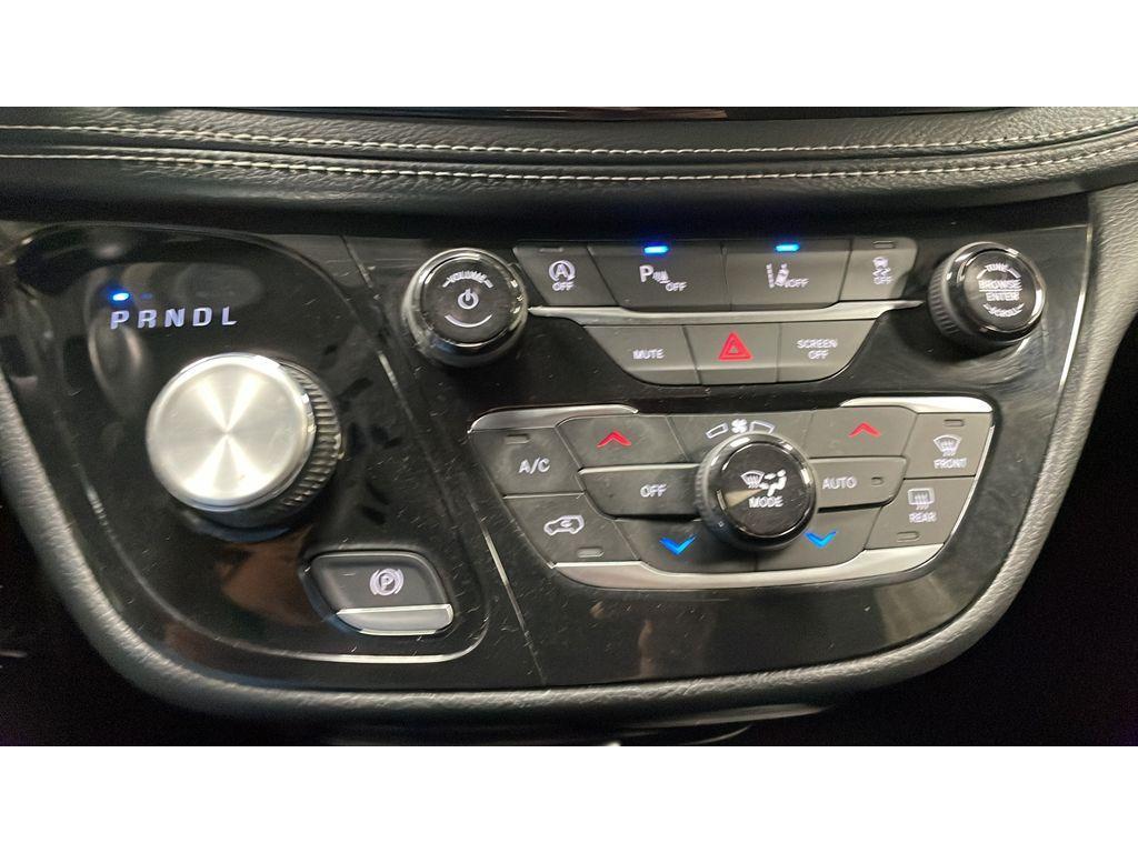 used 2023 Chrysler Pacifica car, priced at $23,992