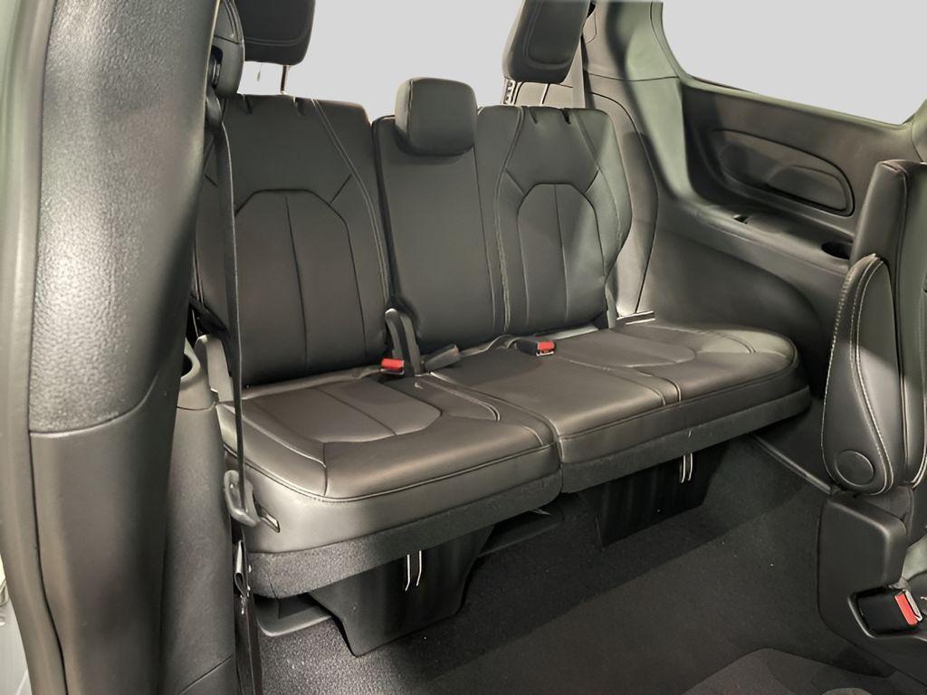 new 2026 Chrysler Pacifica car, priced at $52,914